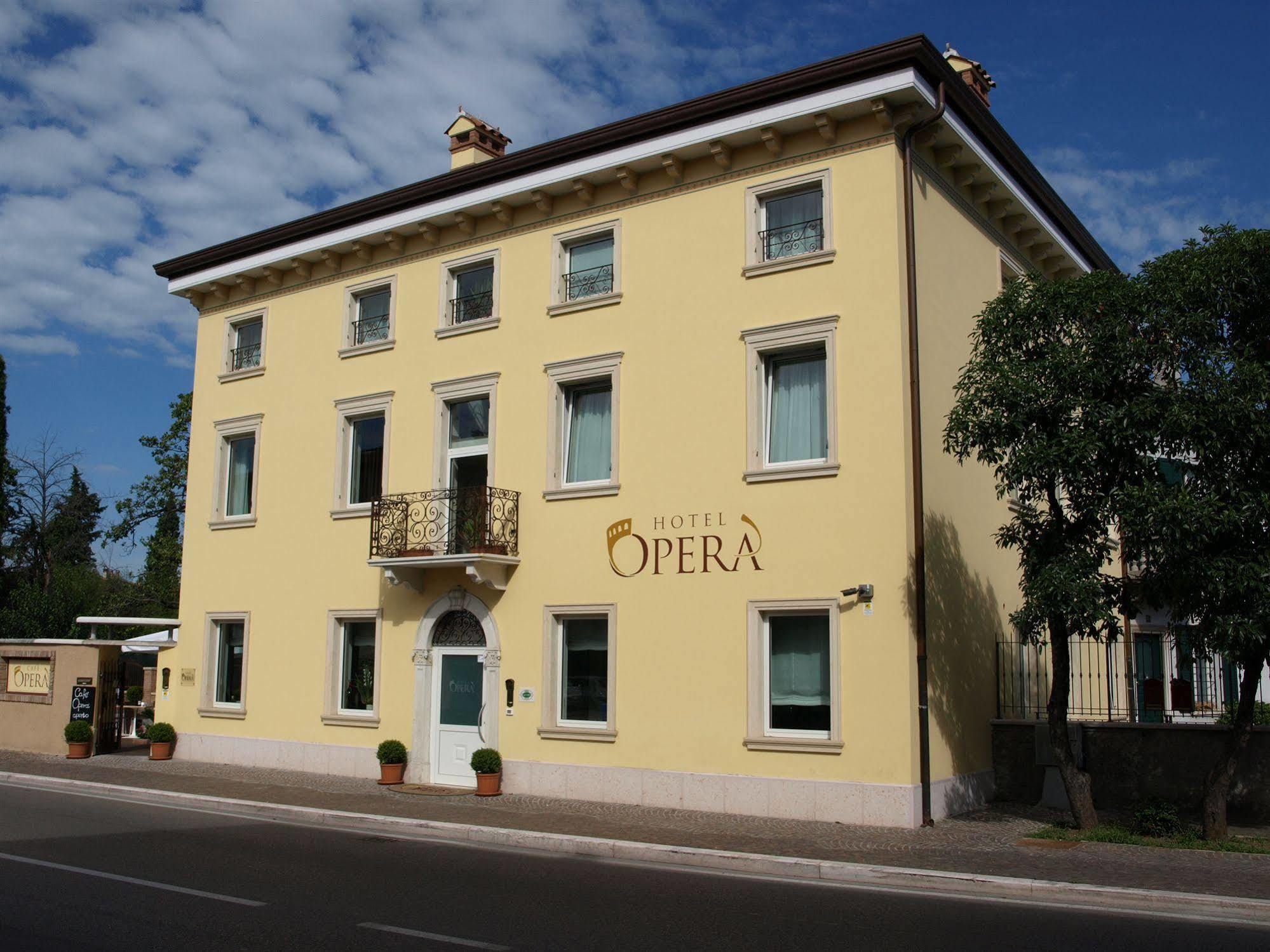 Hotel Opera Dossobuono Zewnętrze zdjęcie